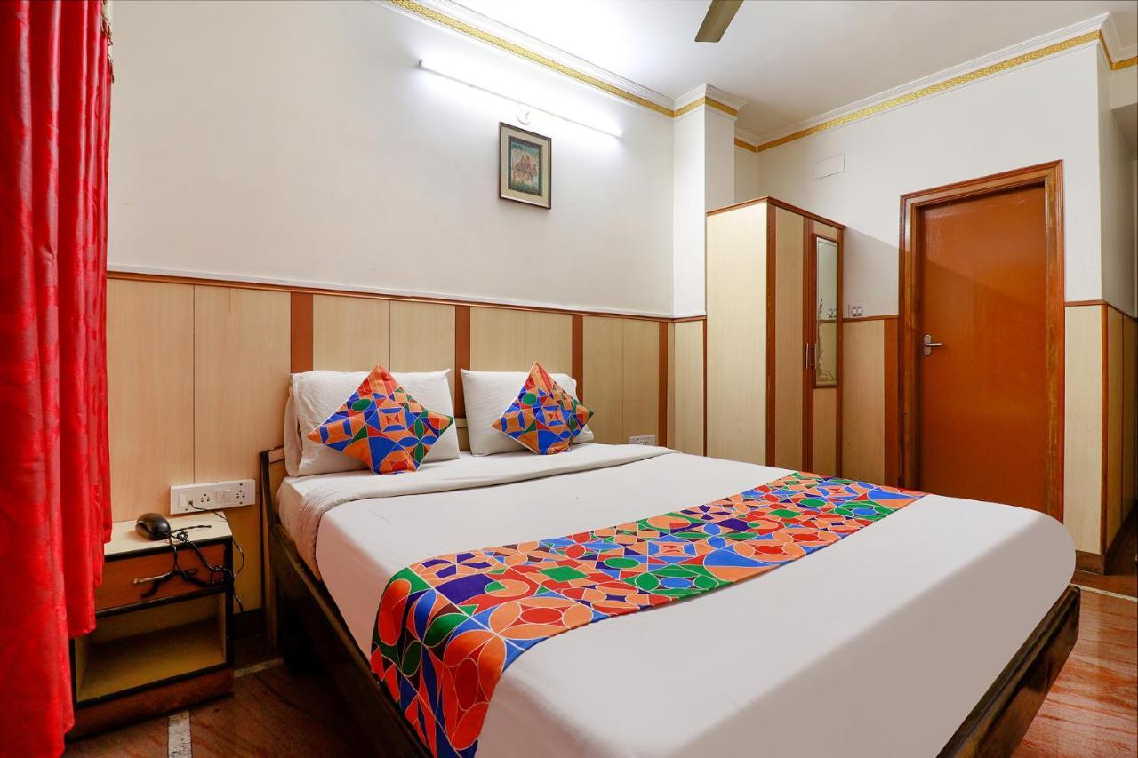Fabhotel Shivaals Residency - Rajajinagar Bangalore Exterior photo