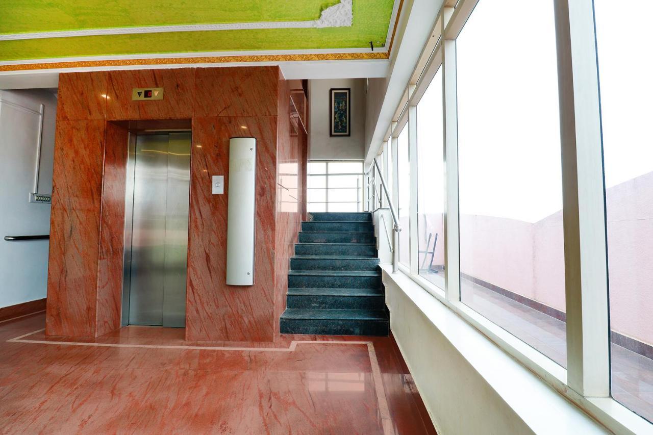 Fabhotel Shivaals Residency - Rajajinagar Bangalore Exterior photo