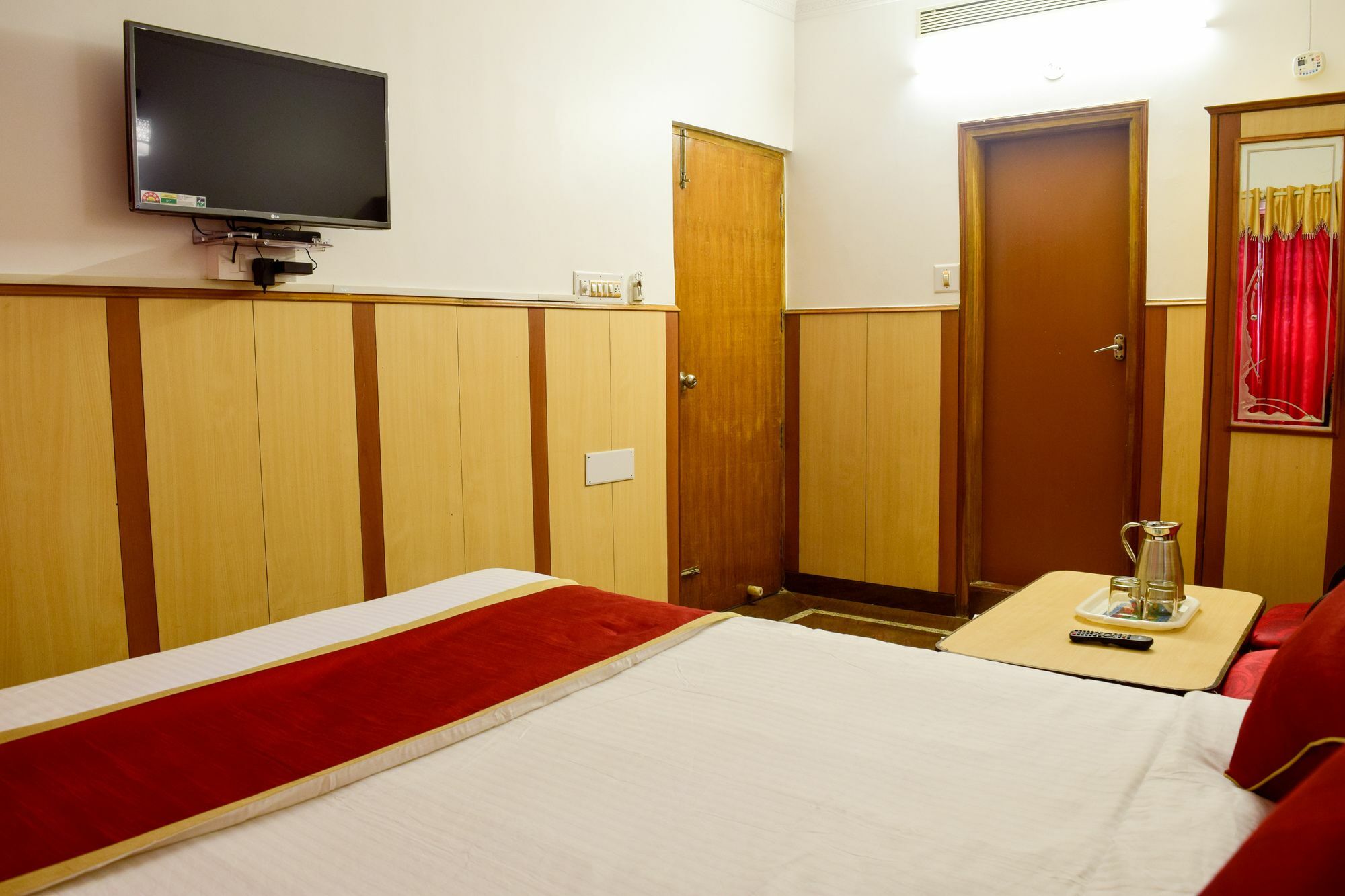 Fabhotel Shivaals Residency - Rajajinagar Bangalore Exterior photo